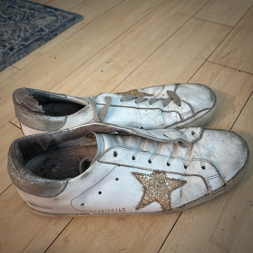 White and Gold Golden Goose